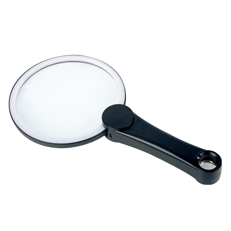 Magnifier With Illumination